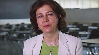 دکتر نیره توحیدی، جامعه‌شناس و استاد مطالعات زنان در دانشگاه ایالتی کالیفرنیاست